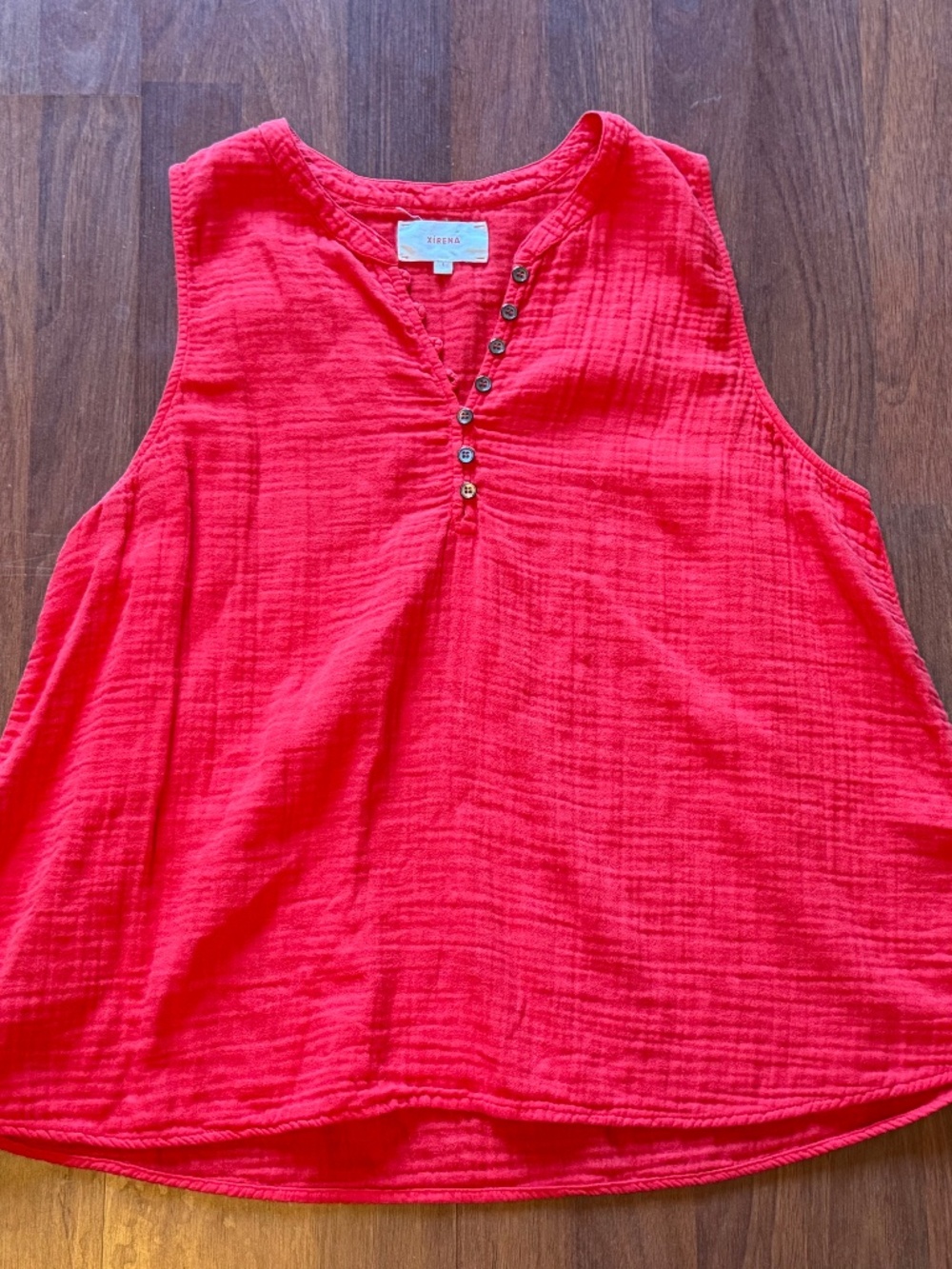 Xirena - Tish Top in Real Red - sz. large - EUC